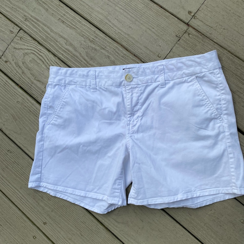 AMERICAN EAGLE Classic White Women's MIDI Stretch Shorts, Size: 14